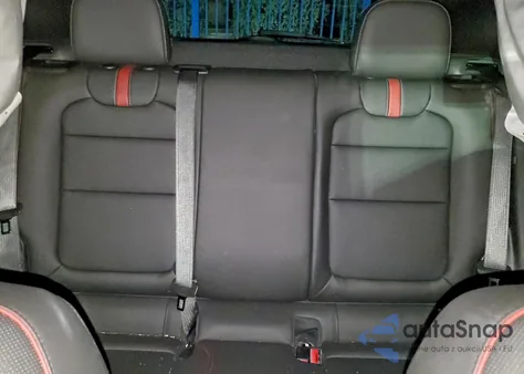 2025 Chevrolet Trax 2Rs z USA, uszkodzony, nr VIN 340231